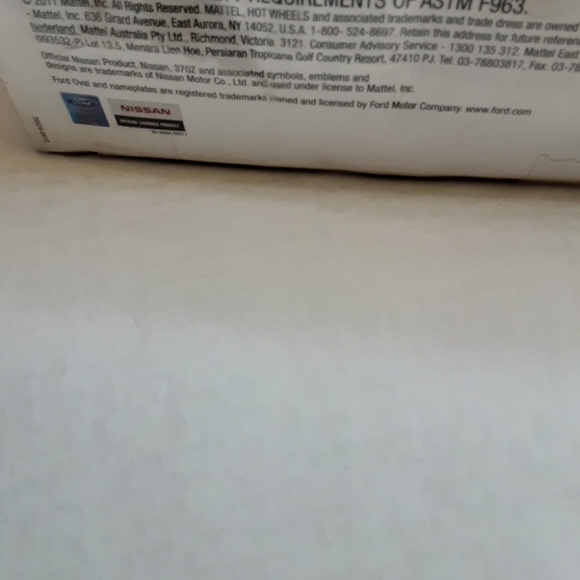 Mattel Hot Wheels RC Stealth Rides Red T5276 2010 Factory Sealed NEW - Picture 5 of 6